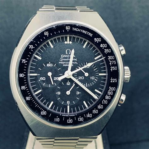 omega speedmaster manual winding.